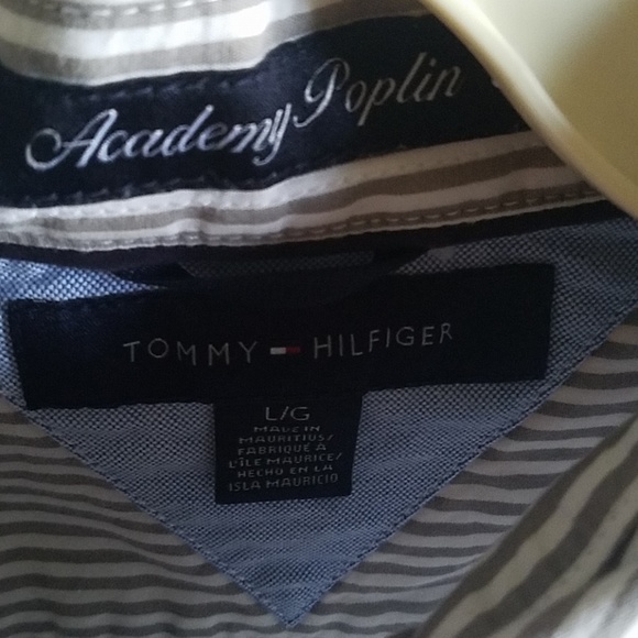 Tommy Hilfiger Long sleeve dress shirt - Picture 3 of 3